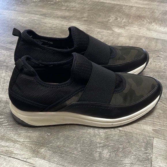 AK Anne Klein Camouflage Backdoor Slip-On Sport Sneakers - Picture 5 of 12